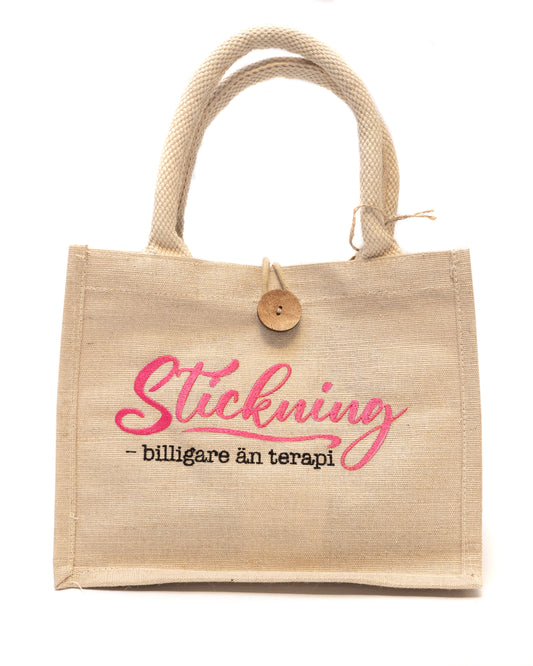 Stickning - billigare än terapi